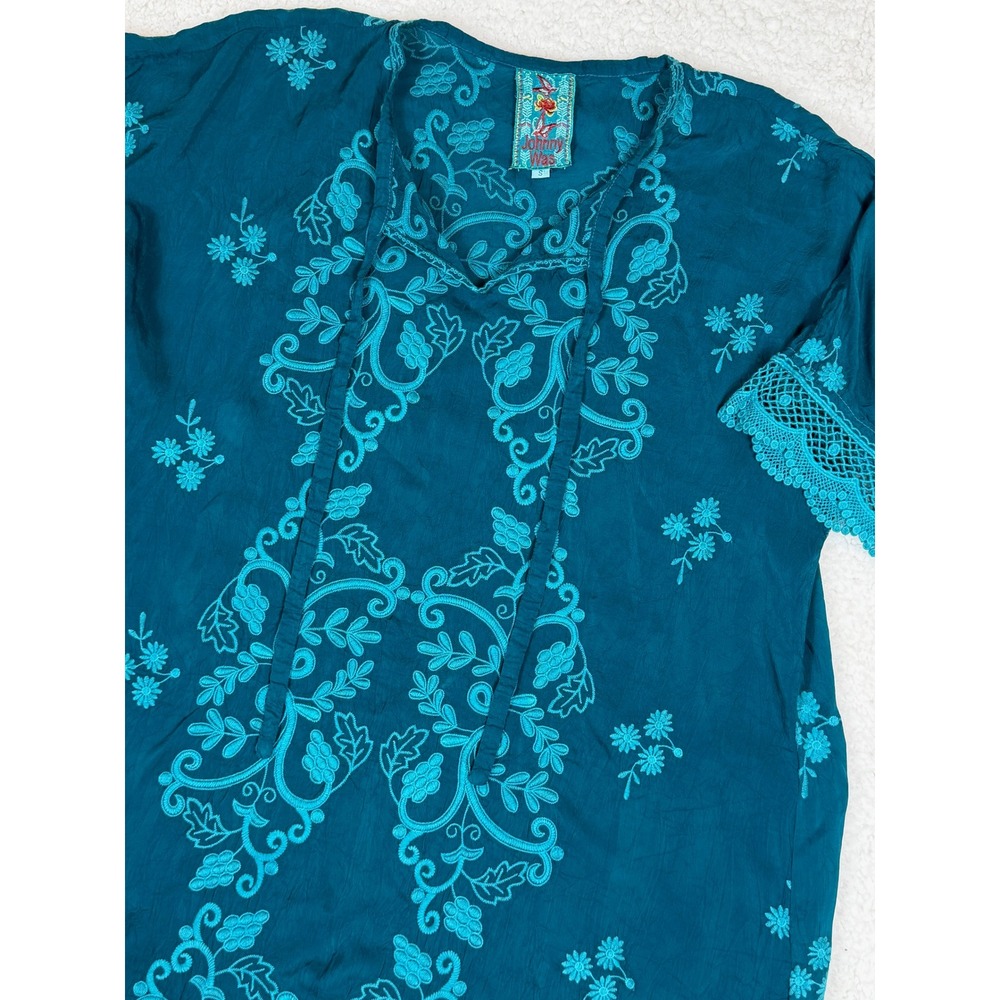 Johnny Was Teal Blue Small Embroidered Lace Trim Tunic Blouse C15817-0